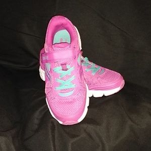 Girls Saucony pink w turquoise  size 3.5w